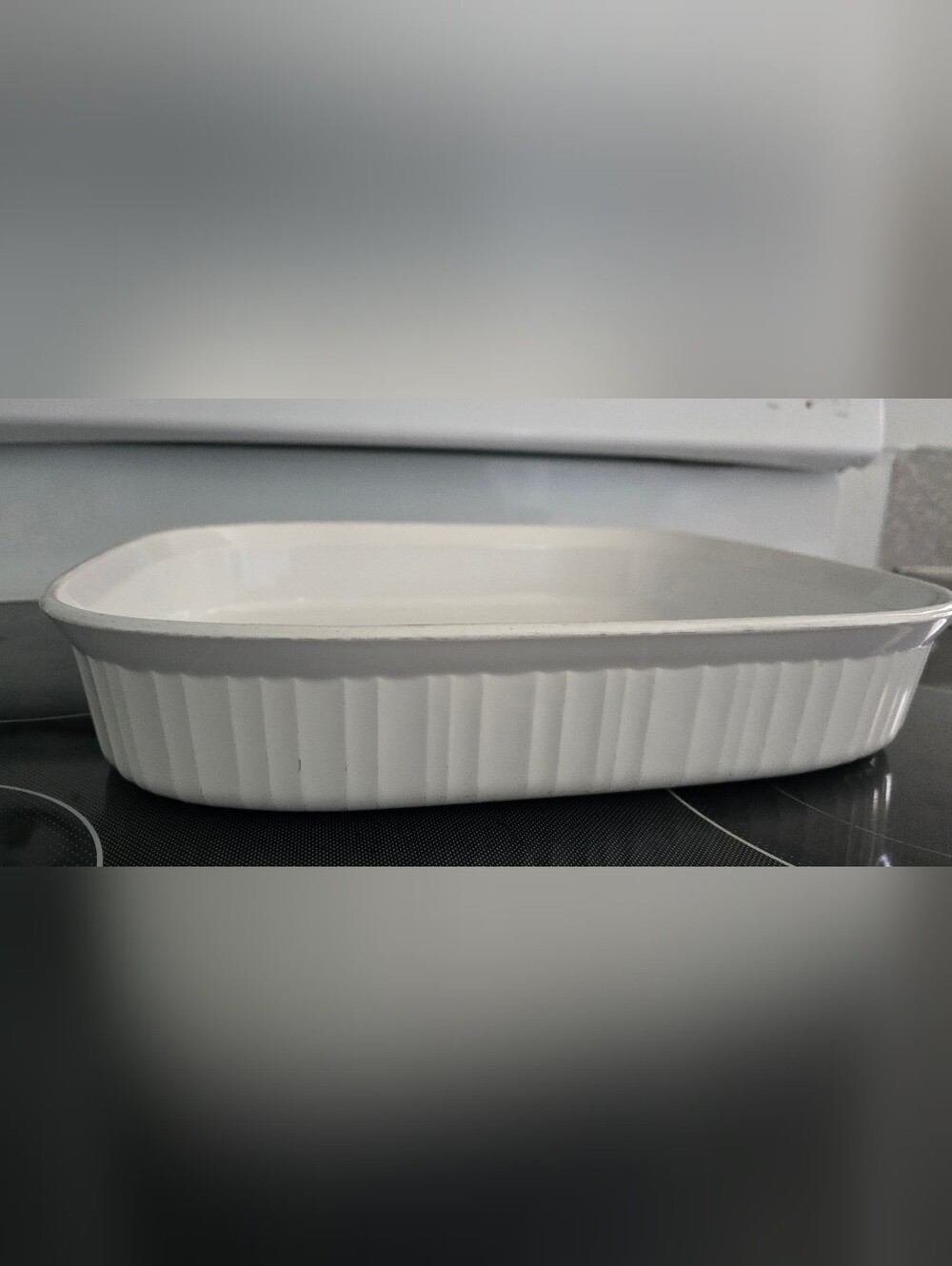 Corning French White F 21 B Lasagna/Large Baking Pan 4.5 Qt Capacity